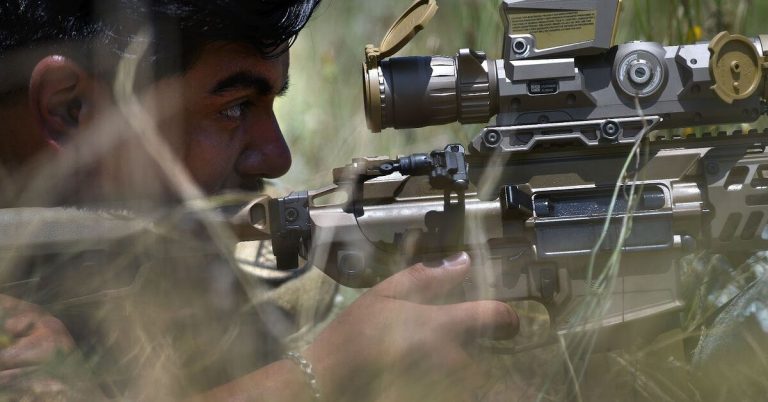 POTD: Up-Close With The Next Generation Squad Weapon Testing