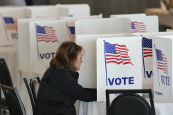 Dems' Unpopular Policies Bleed Into Electoral Math
