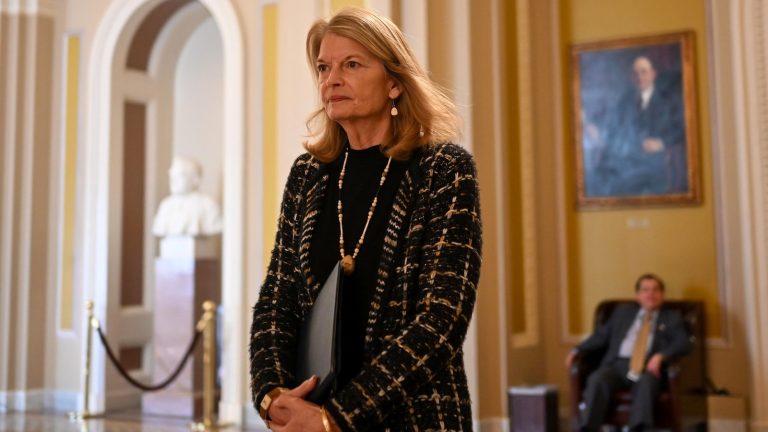 Sen. Lisa Murkowski says fellow Republicans ‘afraid’ of Trump, Musk