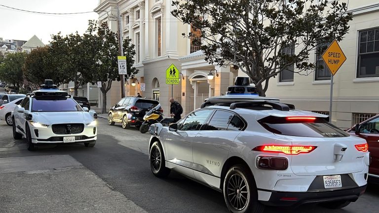 Waymo plans to bring its driverless taxis to Washington in 2026