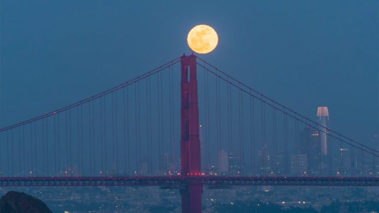 WATCH:  Stunning 'pink moon' over Golden Gate Bridge