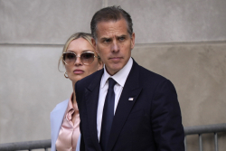 Chat Messages Show FBI Imposed Biden Laptop 'Gag Order'
