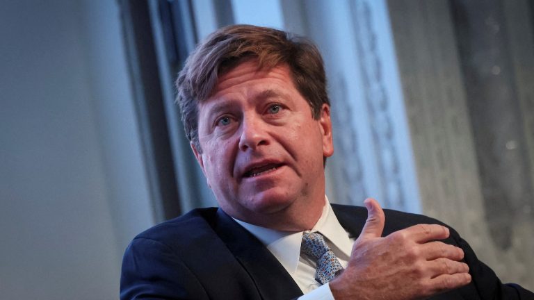 Top federal prosecutor steps aside as shake-up continues in New York’s Southern District