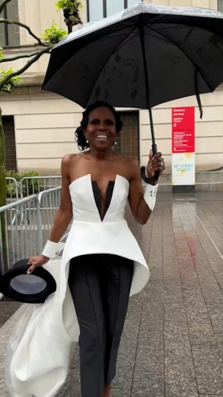 WATCH:  Come with Deborah Roberts to the 2025 Met Gala