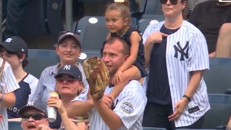 Video Father catches foul ball at Yankees Stadium as daughter covers eyes