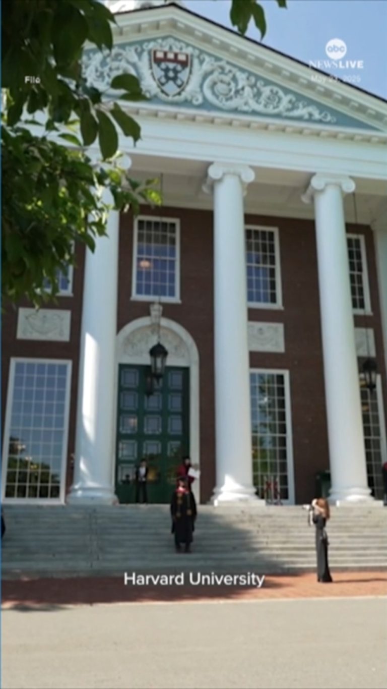 Video Harvard sues Trump admin for its ban on school enrolling international students
