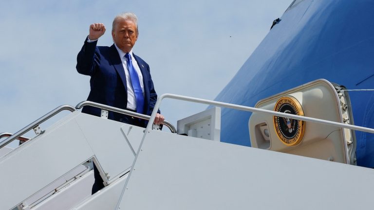 Republicans dodge, laugh off questions about Trump’s gift plane from Qatar