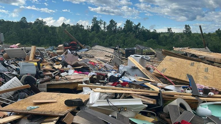 At least 1 dead, multiple people injured as severe weather hits Kentucky: Sheriff