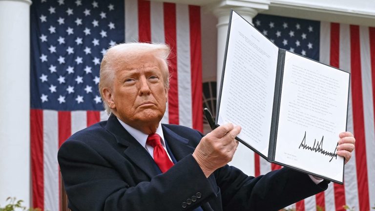 Trump’s tariffs face their 1st legal test against small businesses