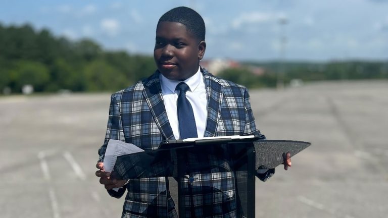 WATCH:  18-year-old runs for mayor in Alabama, says he is 'ready to take on challenge'