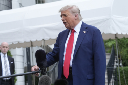 In California, Trump Finds His Perfect Antagonist