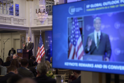 The Blue-Collar Wage Boom and What Powell Gets Wrong