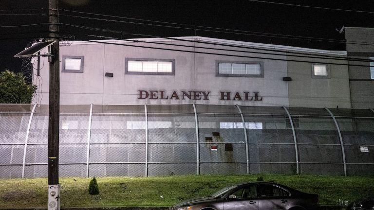 Only 1 detainee who escaped from New Jersey ICE facility remains at large: FBI