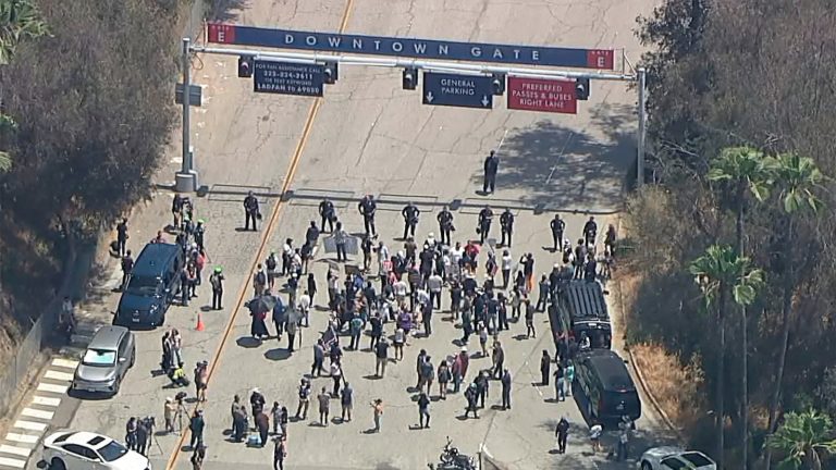 ICE agents denied entry to LA’s Dodger Stadium amid anti-immigration enforcement protests