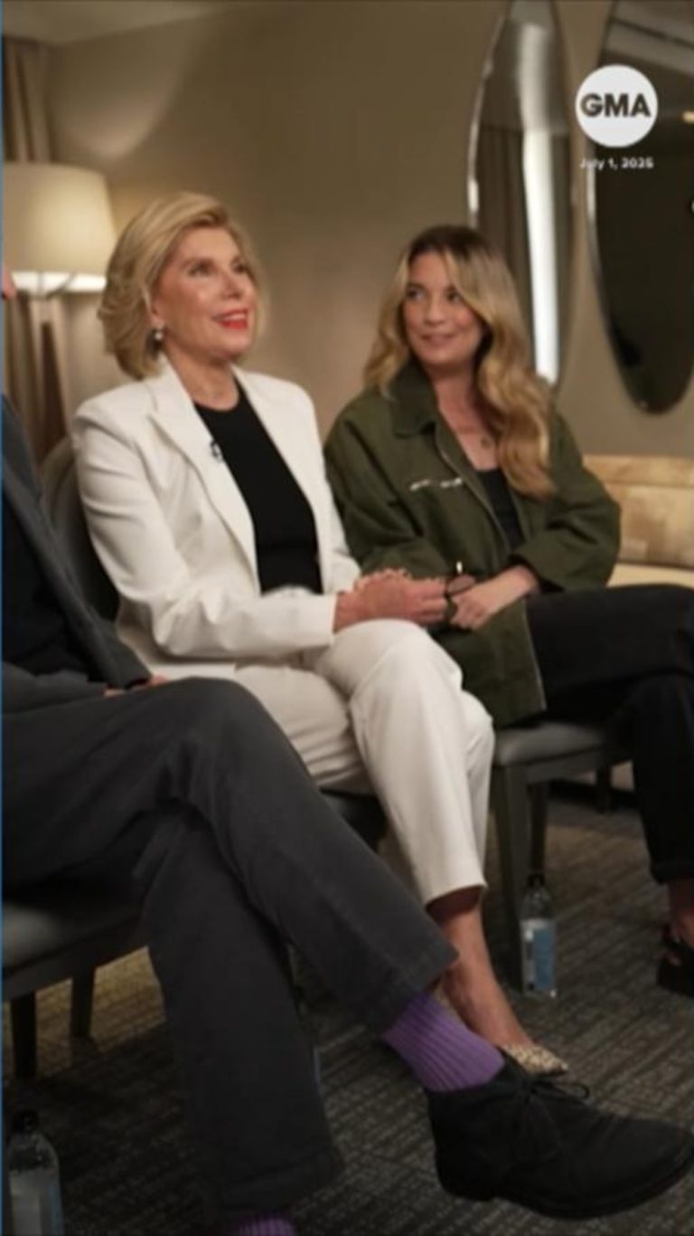 WATCH:  Annie Murphy and Christine Baranski on playing mother and daughter