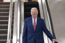 The Center Keeps Shrinking in Trump's GOP