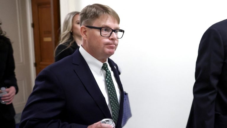 Biden’s former White House doctor declined to answer questions before House panel, citing doctor-patient privilege and Fifth Amendment