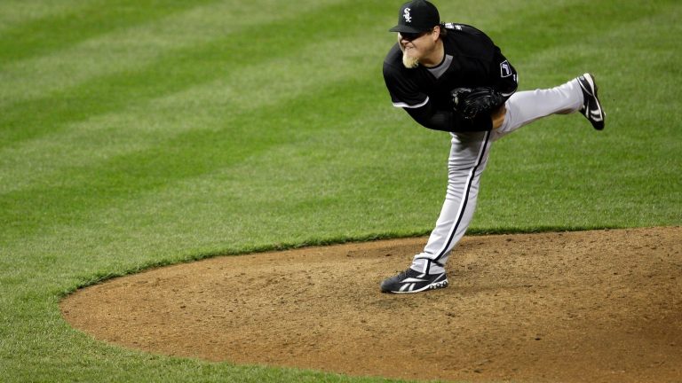 Bobby Jenks, 2-time All-Star closer with Chicago White Sox, dies at 44